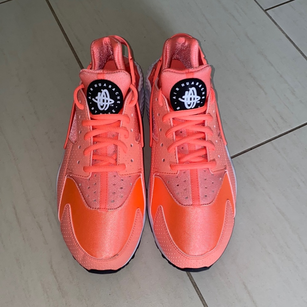Nike Womens Hurache Trainer